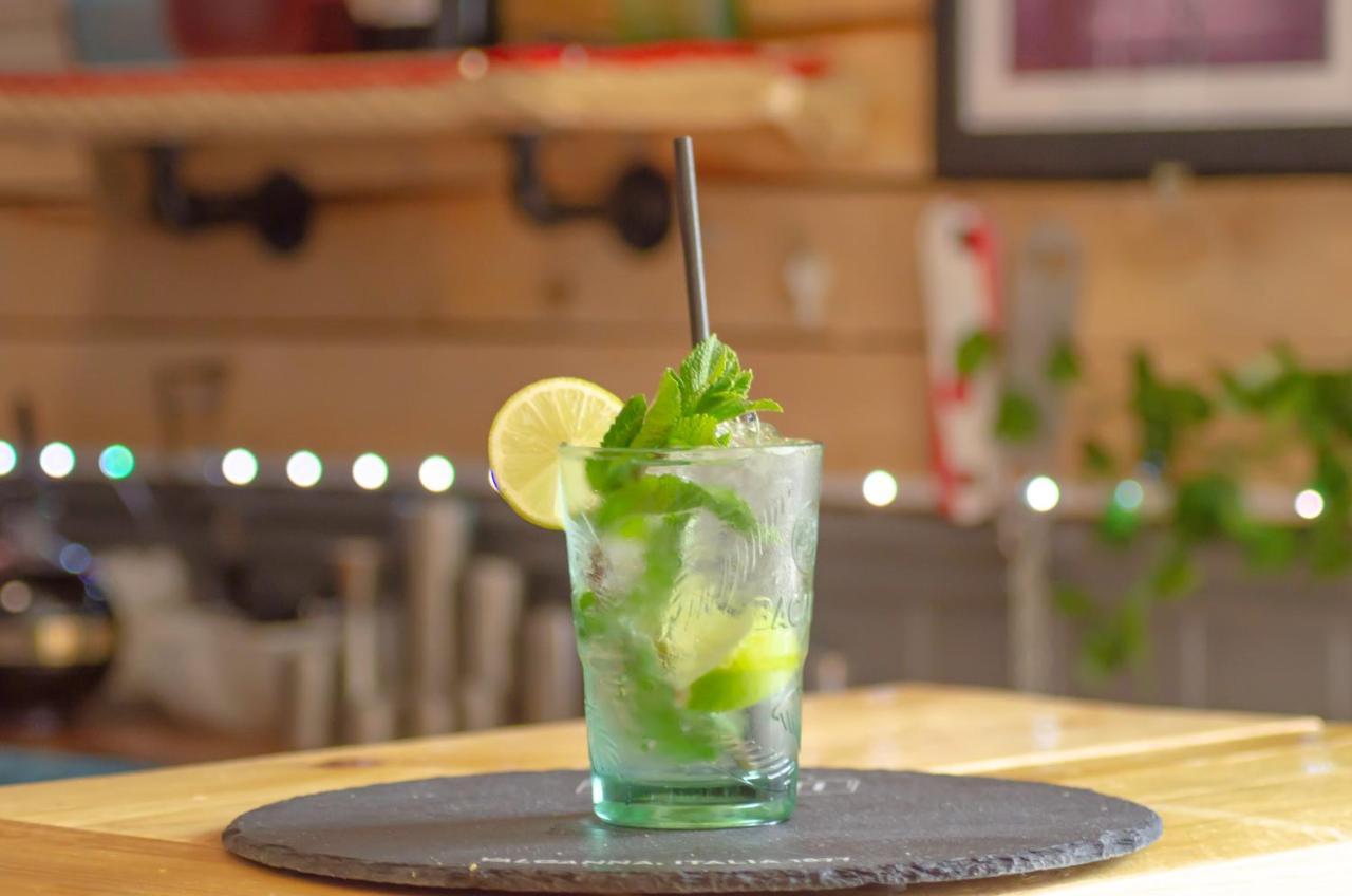 韦德布里奇 Molesworth Arms酒店 外观 照片